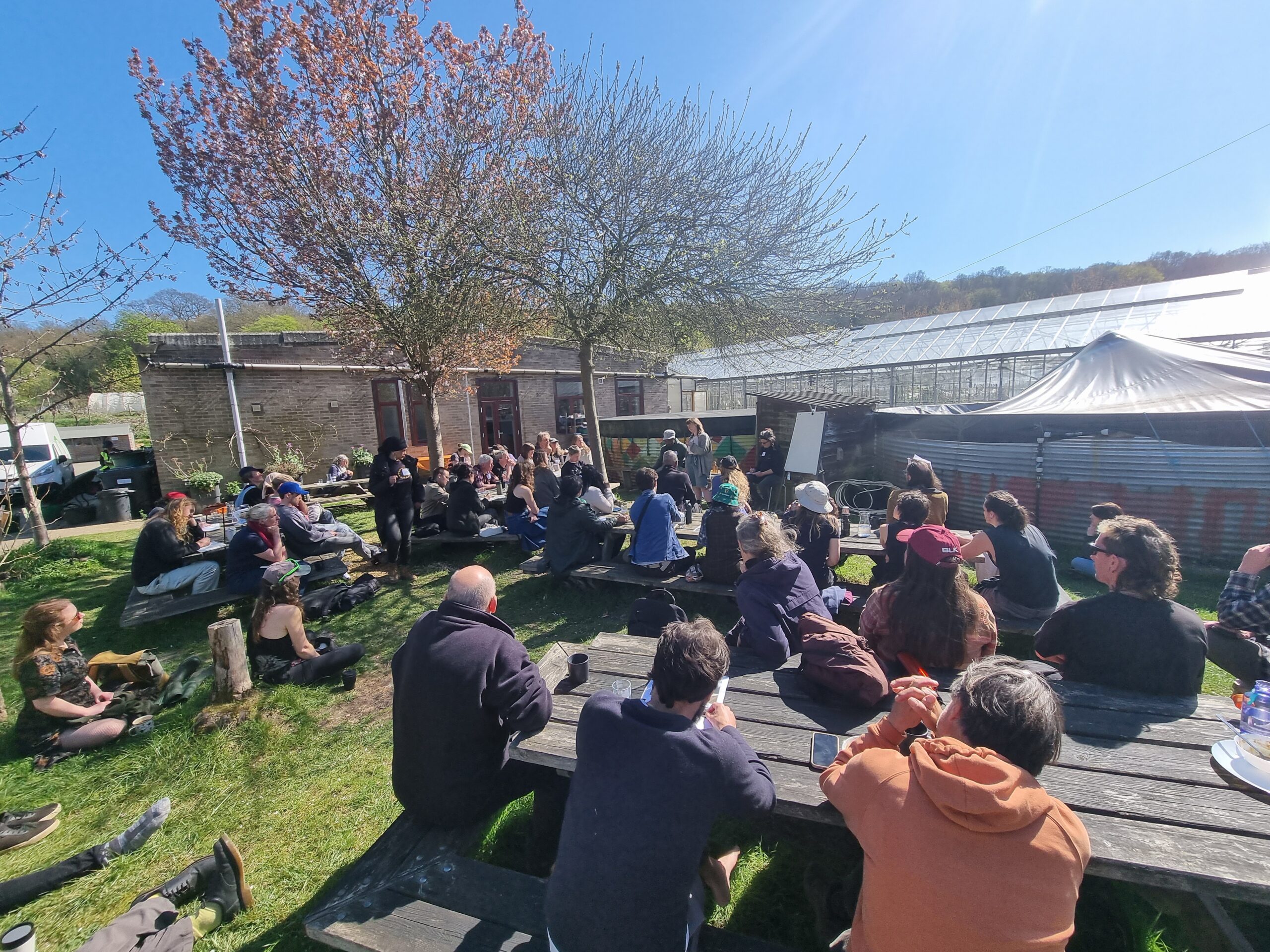 Migrant solidarity talk at OrganicLea